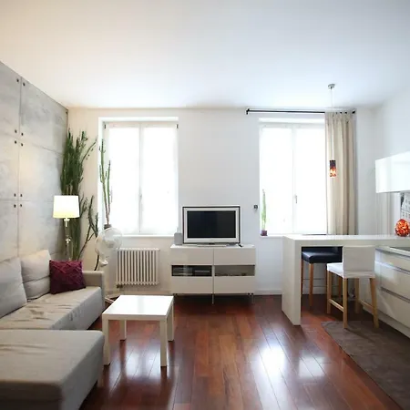 Cozy Pl.solny Apartment *